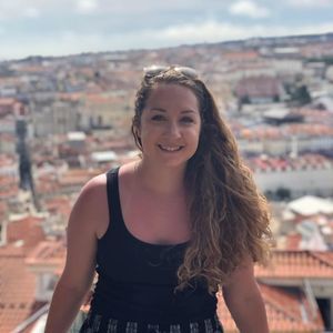 Meet your Posher, Dana